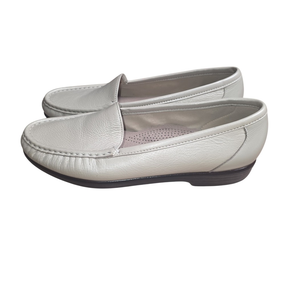 SAS Tripad Comfort Shoes Women 8 M White Leather Slip On Loafers Casual Walking